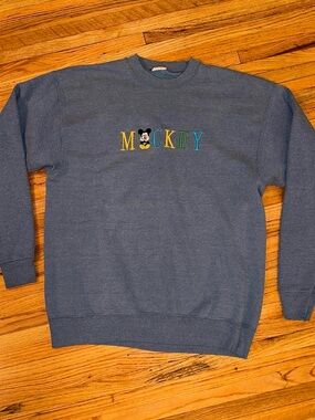 Vintage 90’s Mickey Mouse Disney Crewneck Sweatshirt